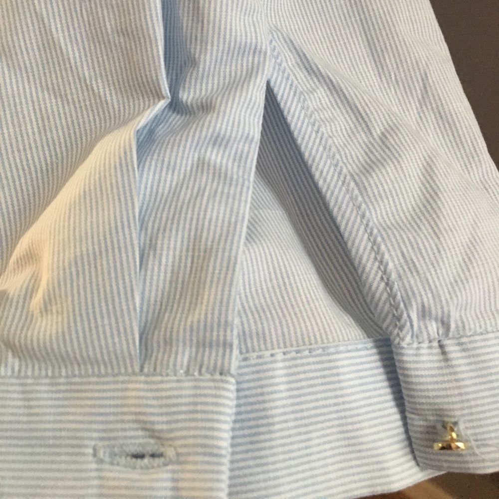 Zara Career Work Basic Blouse Size Medium - image 3